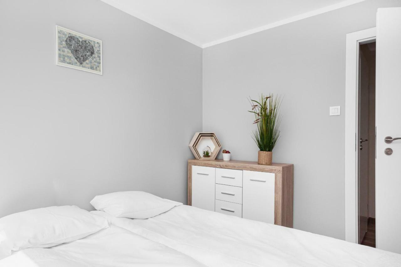 Apartments Warsaw Solidarnosci By Renters Luaran gambar